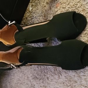 Women's peep toe heels